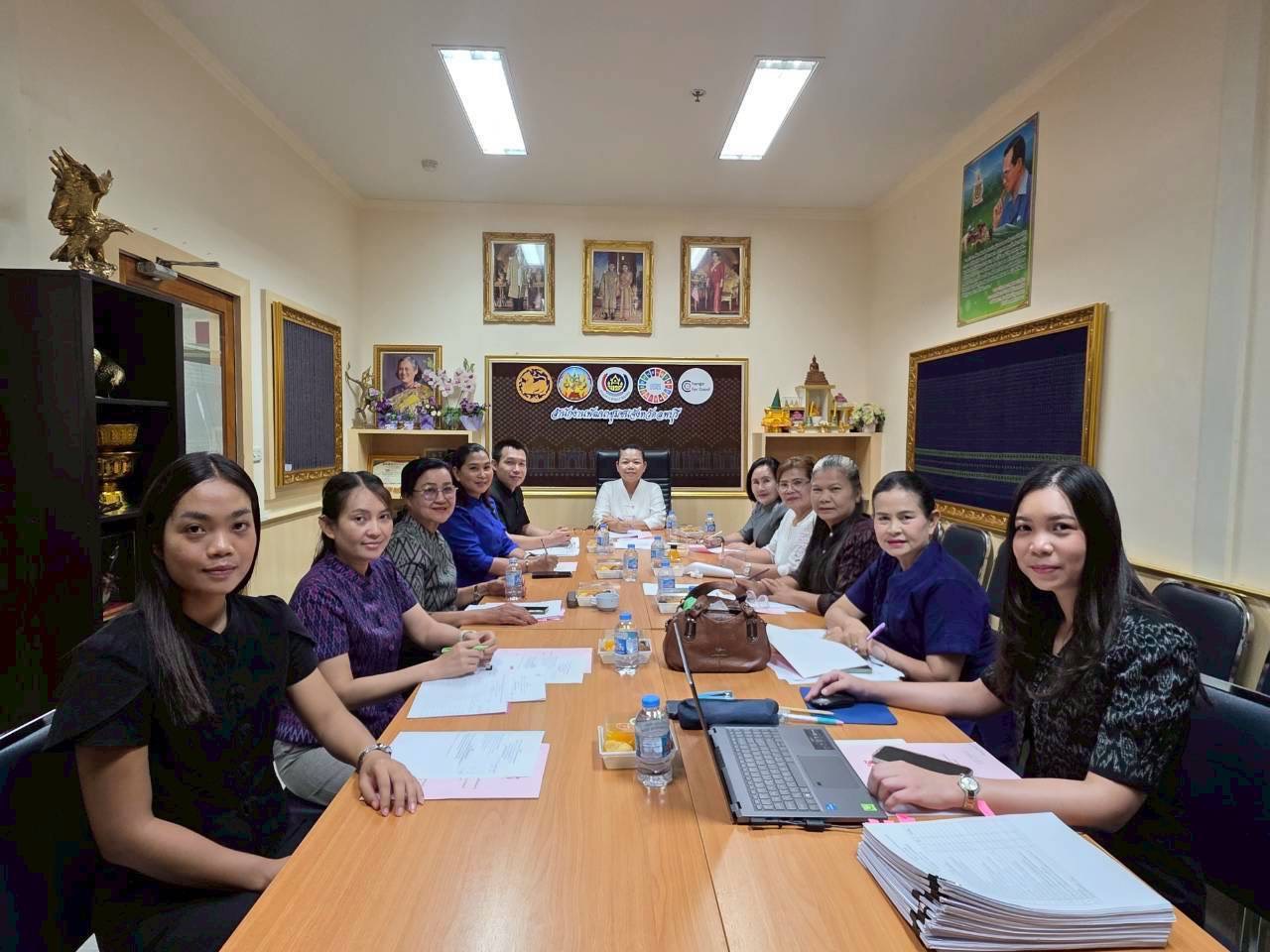 🩷 อำเภอบ้านหมี่ โดยสำนักงานพัฒนาชุมชนอำเภอบ้านหมี่ ร่วมประชุมคณะทำงานขับเคลื่อนกองทุนพัฒนาบทบาทสตรีจังหวัดลพบุรี ครั้งที่ 3/2569 (ครั้งที่ 4 ของปีงบประมาณพ.ศ.2569) 💸